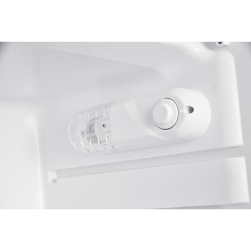 Frigobar Plateado de 5 Pies³ - Whirlpool