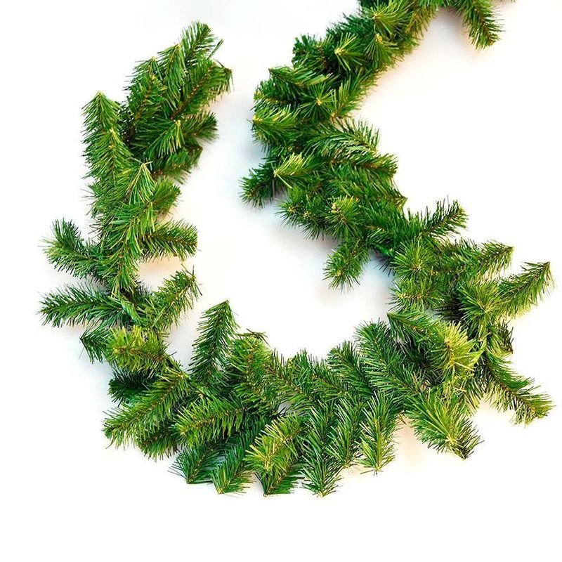 Guirnalda de Pino Canadiense 2.7 M