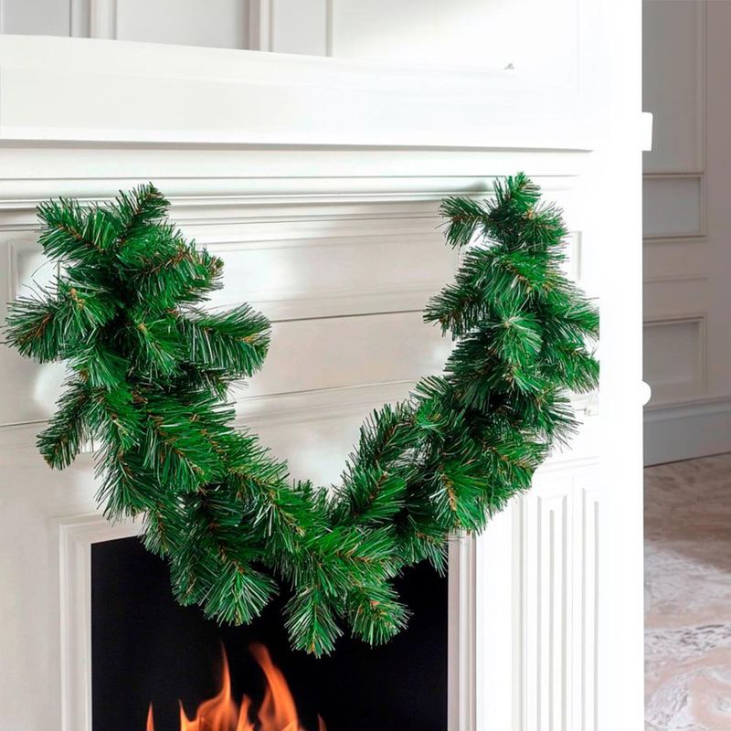 Guirnalda de Pino Canadiense 2.7 M