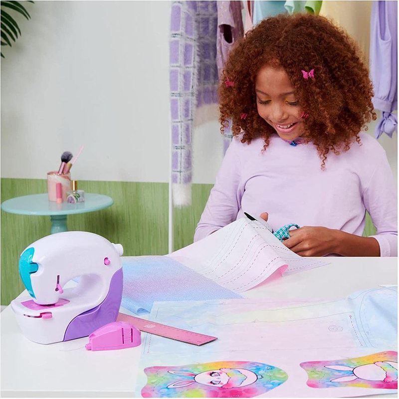 Estudio Fashion - Stitch In Style