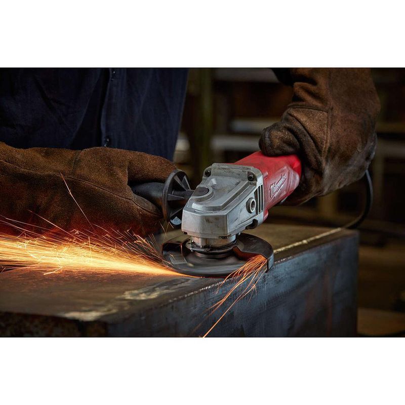 Amoladora Angular 4 1/2 Plg De 11 A - Milwaukee Electric