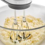 Batidora de Mano KitchenAid 5 Velocidades con Accesorios Color Rojo
