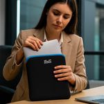 Funda Reversible para Laptop Color Azul y Negro de 15.6 Plg