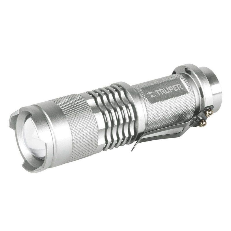 Linterna de Mano a Baterías LED de 40 Lm