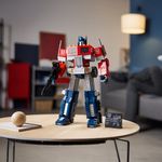 LEGO Icons Optimus Prime Transformers 2 en 1 de 1508 Piezas