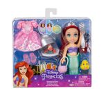 Muñeca Petite con Accesorios Diseños Surtidos