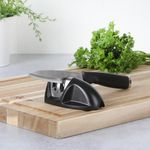Juego de Cuchillos y Afilador con Colgador para Pared 7 Pzas - Oster