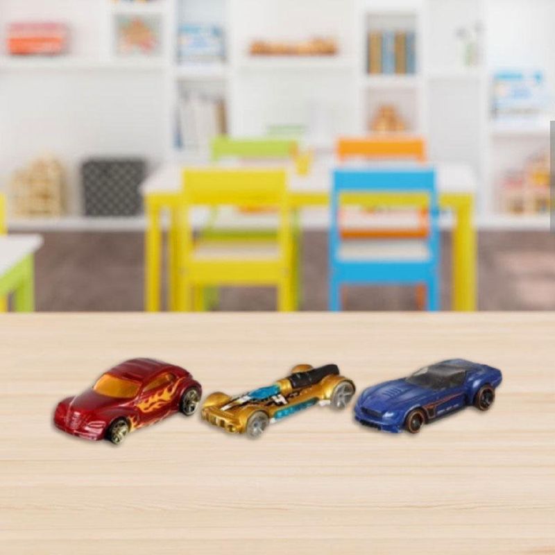Hot Wheels Carro Basico 3 Pzas