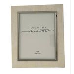 Portarretratos de Madera Texturizada Color Beige