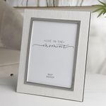 Portarretratos de Madera Texturizada Color Beige