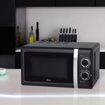 Microondas con Control Manual Negro 0.7 Pies