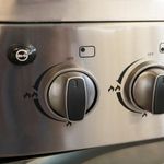 Estufa a Gas de 4 Hornillas Negra 20 Plg - Rca