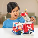Camión de Bomberos de Bluey con Figuras