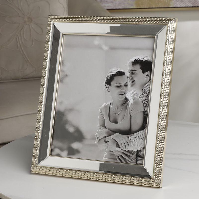 Marco de Fotos Metalizado Dorado y Beige