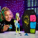 Muñeca Monster High Frankie Stein Skulltimate Secrets Neon Frights