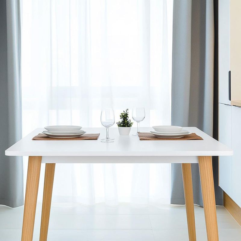 Mesa Comedor Blanco con Patas de Madera