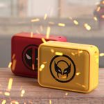Set de 2 Bocinas Pórtatiles Diseño de Deadpool y Wolverine