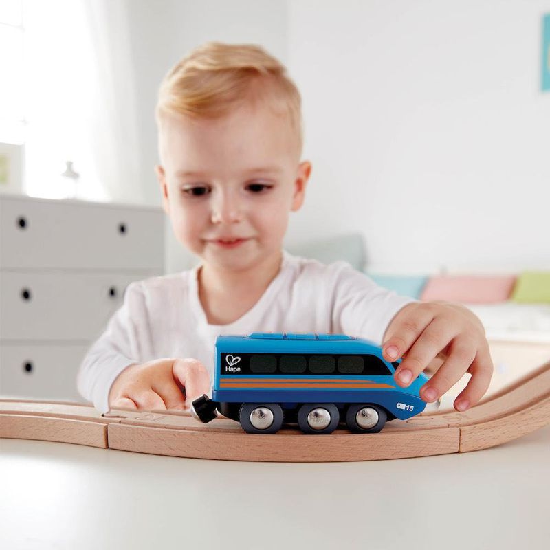 Locomotora A Control Remoto - Hape