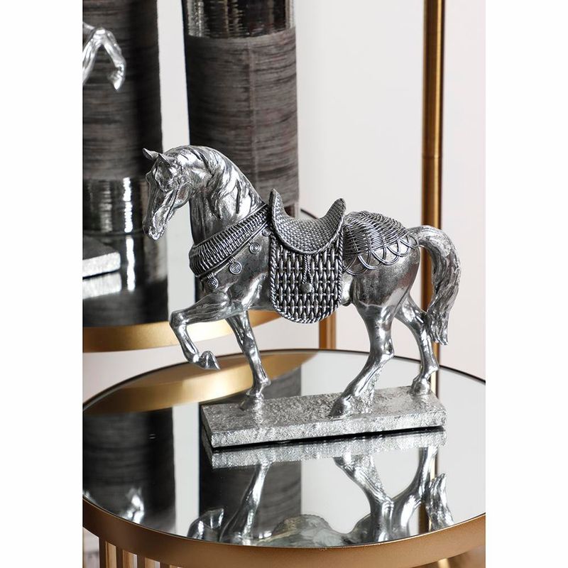 Figura Decorativa de Caballo Plateado