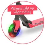Scooter Infantil Ajustable con Luces LED en Ruedas y Manubrio Antideslizante