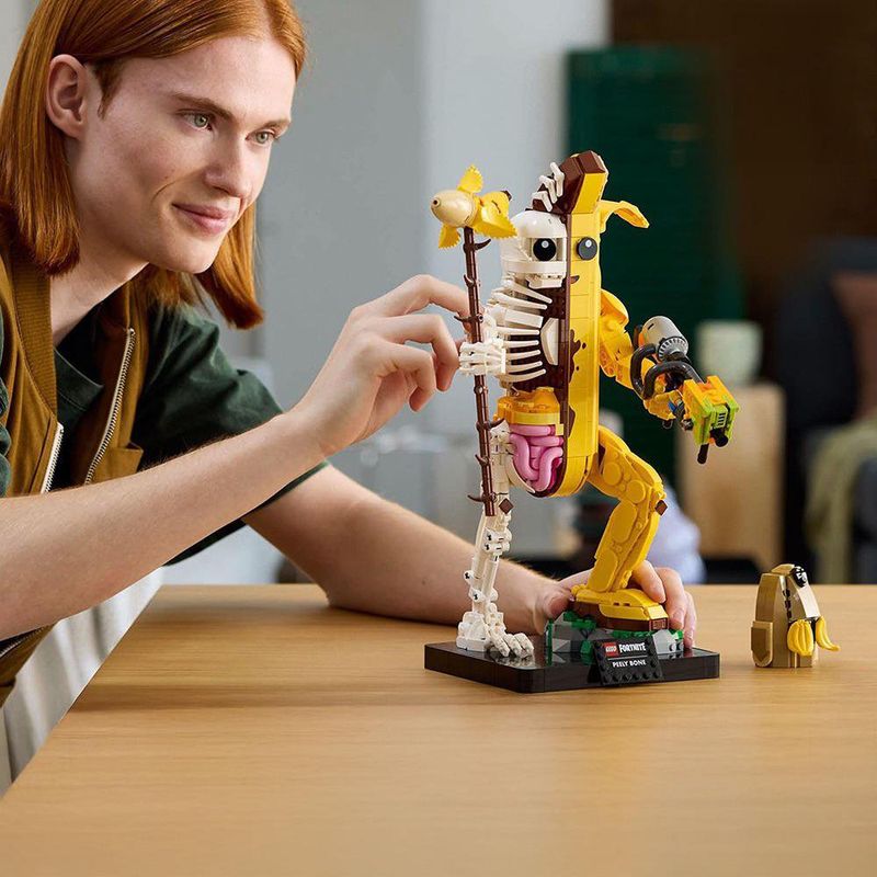 Figura de Bananín Huesudo LEGO Fortnite 1414 Pzas