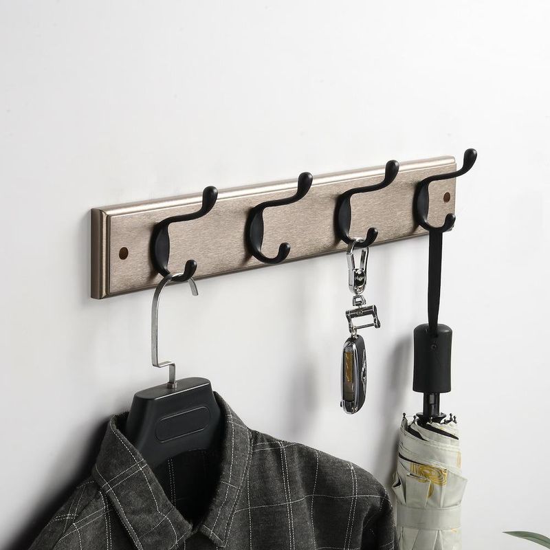 Gancho Atornillable Plateado con 4 Ganchos Metálico