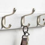 Gancho Atornillable Plateado con 4 Ganchos Metálico