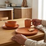 Vajilla de Cerámica Naranja con Borde Negro 16 Piezas