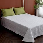 Set de Cubrecama Queen Bordado Color Blanco