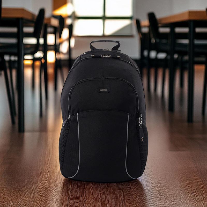 Mochila Universitaria Negra Porta PC