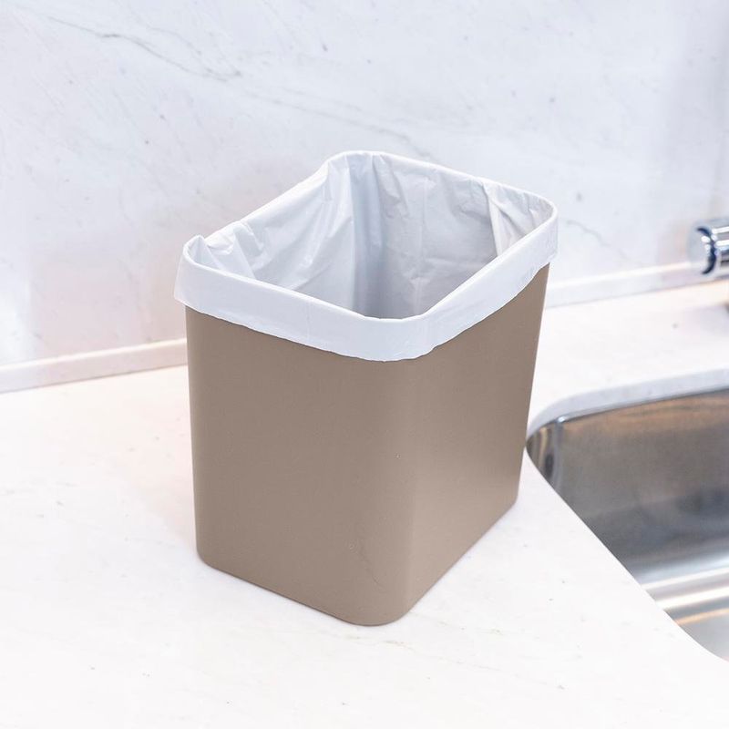 Bote de Basura Trium 4.7 Lts Beige