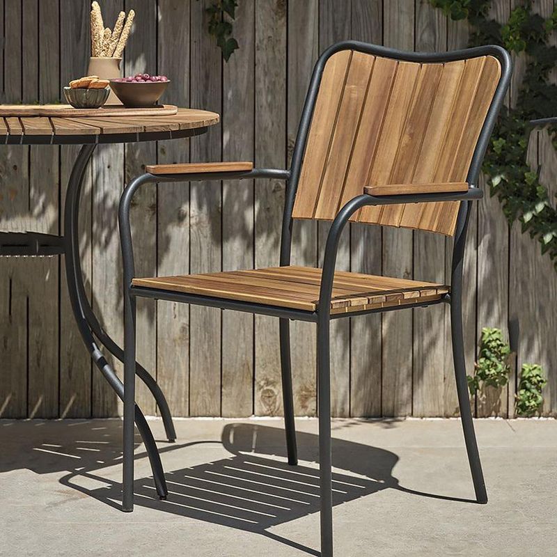 Silla Atlas con Brazos de Madera de Acacia