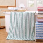 Toalla Super Absorbente de Baño Verde y Blanca - Viva