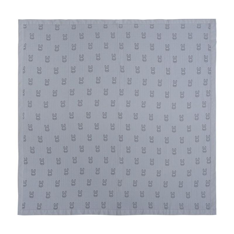 Cobertor con Diseño de Conejos