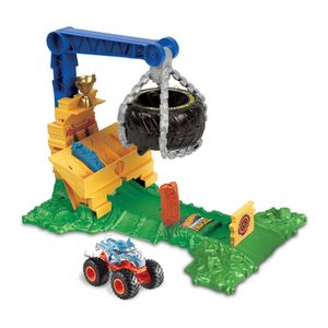 Hot Wheels Monster Trucks Reto en la Selva