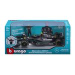 Réplica a Escala 1:24 del Mercedes-AMG W14 de Lewis Hamilton con Figura