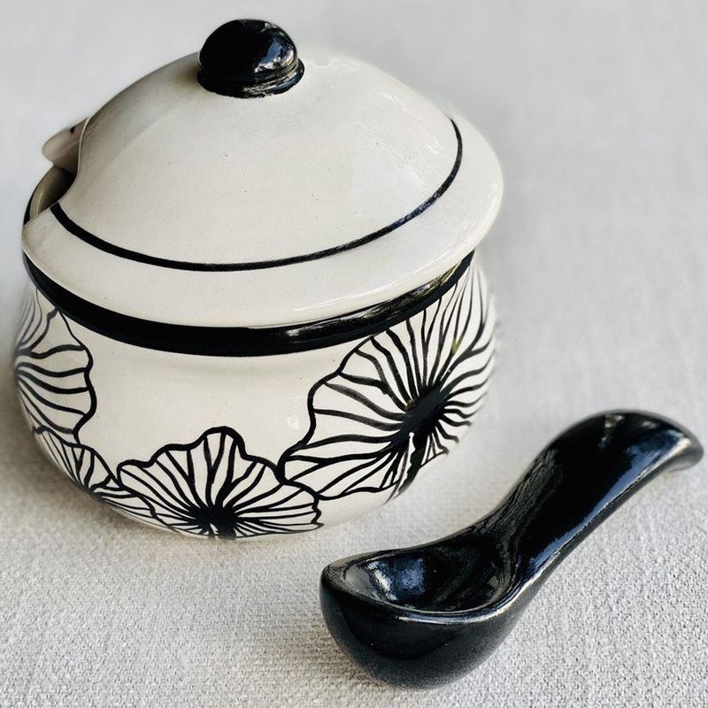 Salero Con Servidora, Black Alder - Topis