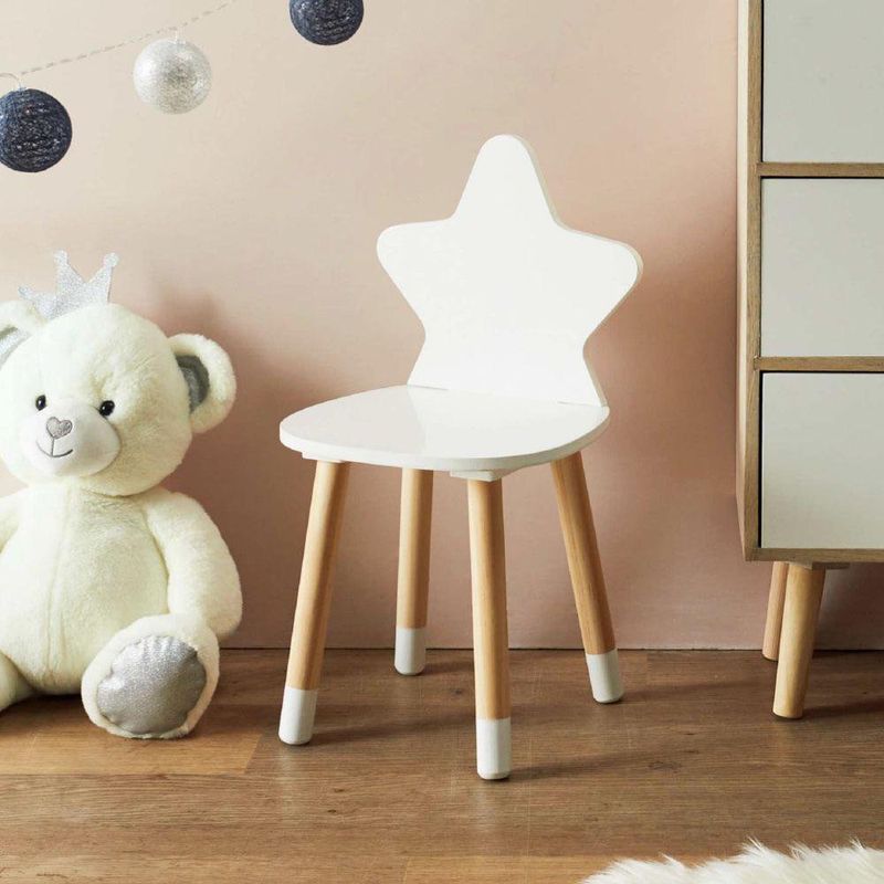 Silla Infantil Blanca con Respaldo de Estrella