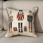 Cojín Navideño con Diseño de Cascanueces