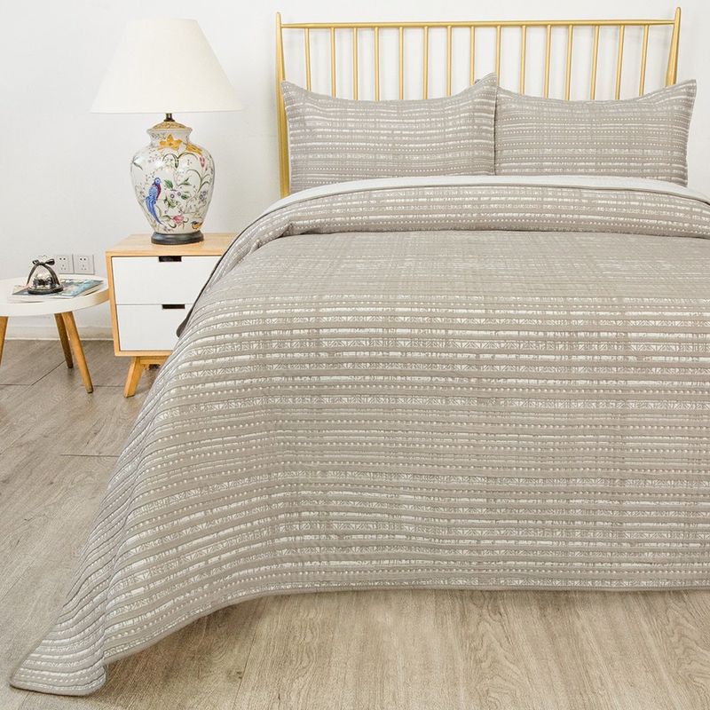 Set Cubrecama King Ramas Líneas Beige/Blanco