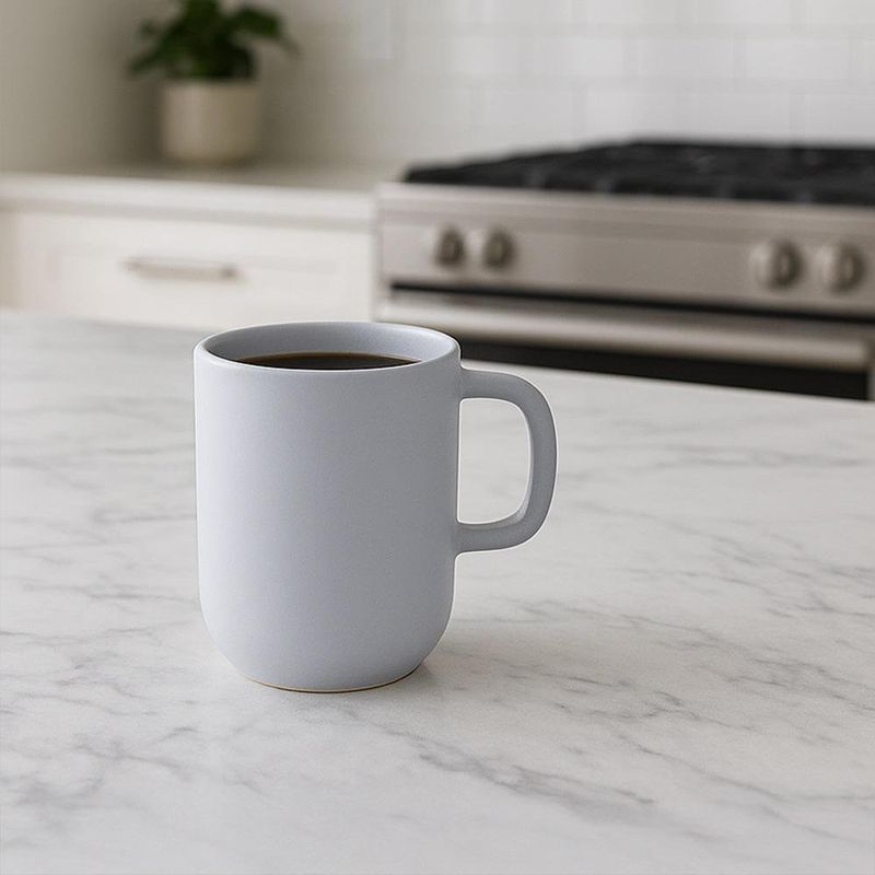 Taza Azul Frost 12.6 Oz