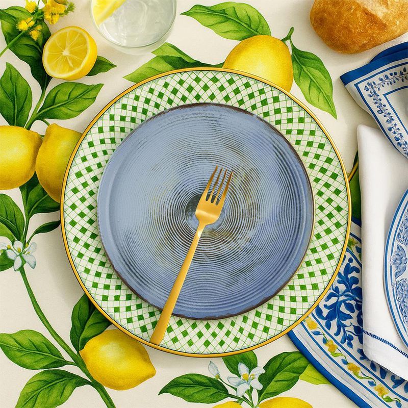 Plato-para-Ensalada-Azul-Tornado