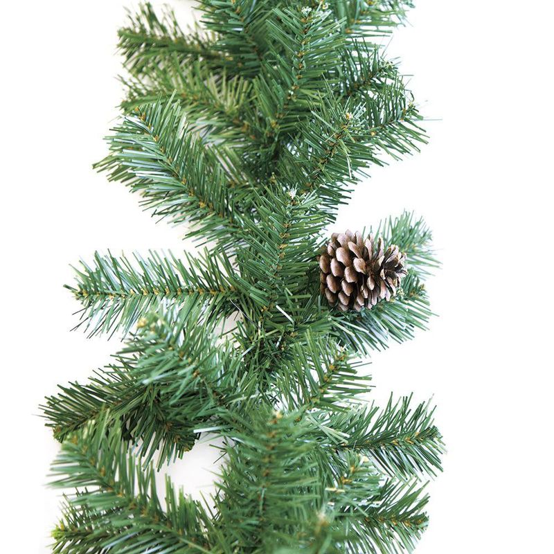 Guirnalda con Piñas 2.7 Mts