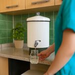 Mini-Ecofiltro-de-Peltre-Blanco-con-Grifo-6L