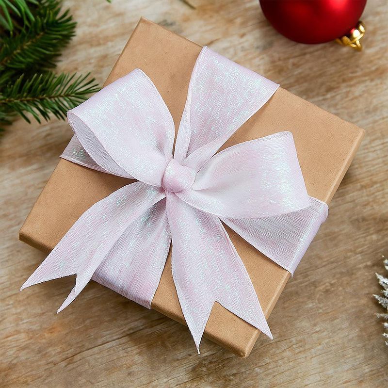 Listón Navideño Tornasol de 2.5 plg x 10 yardas Color Azul Iridiscente