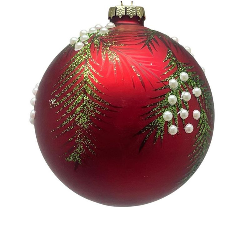 Esfera Navideña Roja con Ramas Verdes y Detalles de Perlas
