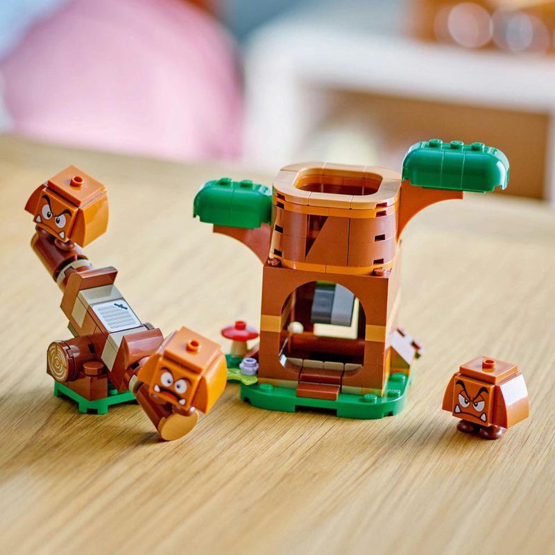 LEGO Super Mario Zona de Juego de los Goombas 71433