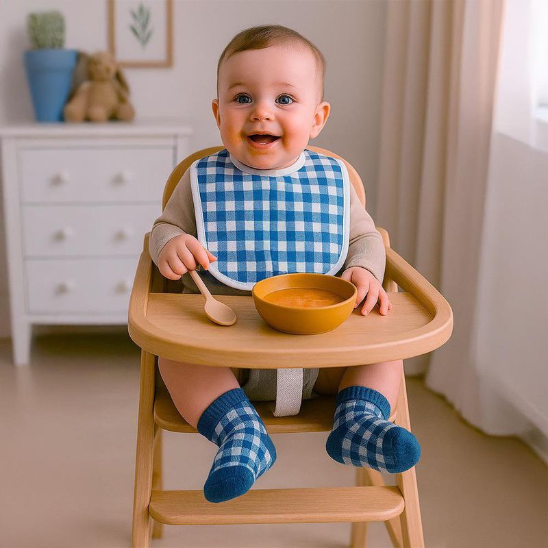 Set Baberos y Calcetas Elefantes 5 Pzas