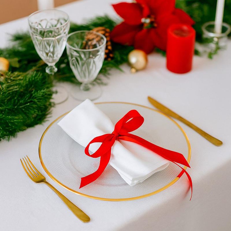 Plato Base Vidrio Orilla Dorada 33Cm