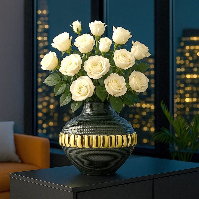 Florero Gris con Dorado